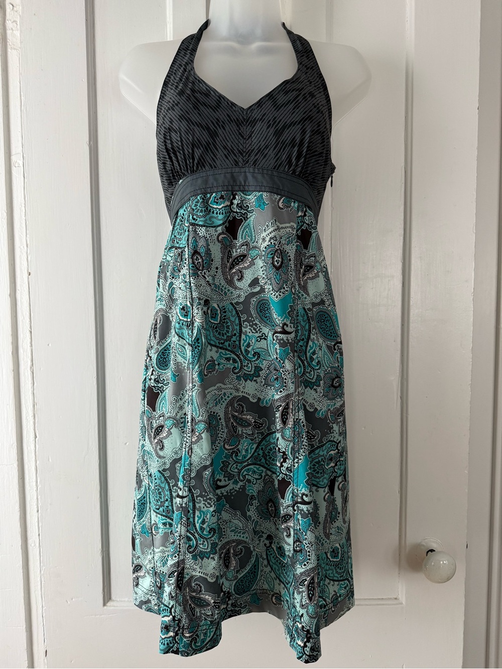 Athleta Paisley Halter Dress in Teal and Gray
